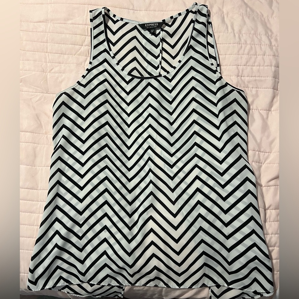 Black and white striped flowy women’s tank with back cut out size M